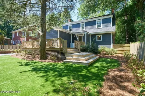 335 E Connecticut Avenue Southern Pines NC 28387