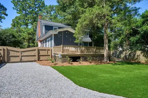 335 E Connecticut Avenue Southern Pines NC 28387
