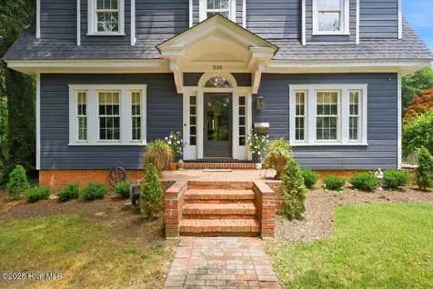 335 E Connecticut Avenue Southern Pines NC 28387