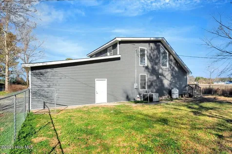 394 Mallie Pearce Road Zebulon NC 27597