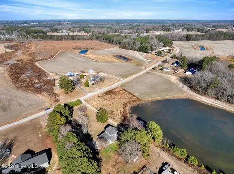 394 Mallie Pearce Road Zebulon NC 27597