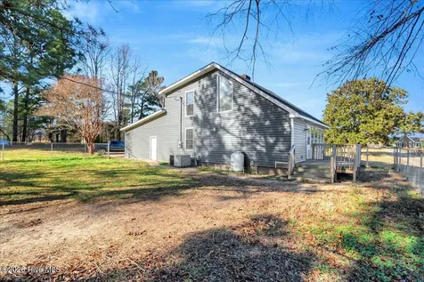 394 Mallie Pearce Road Zebulon NC 27597