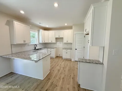 316 Hawks Bluff Drive New Bern NC 28560