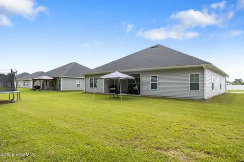 2653 Brittia Lane Winterville NC 28590