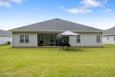 2653 Brittia Lane Winterville NC 28590