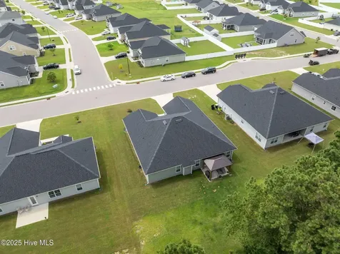 2653 Brittia Lane Winterville NC 28590