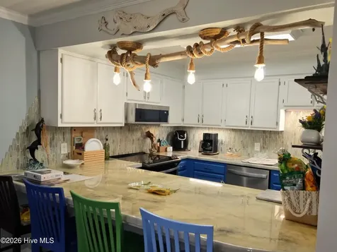 650 Salter Path Road Pine Knoll Shores NC 28512