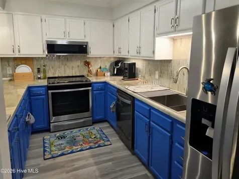 650 Salter Path Road Pine Knoll Shores NC 28512