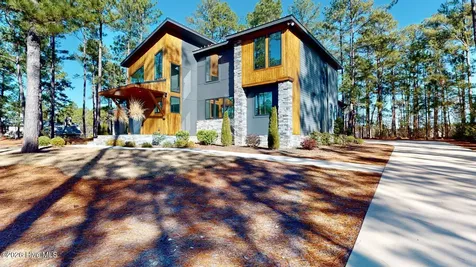 4 Woodward Place Pinehurst NC 28374
