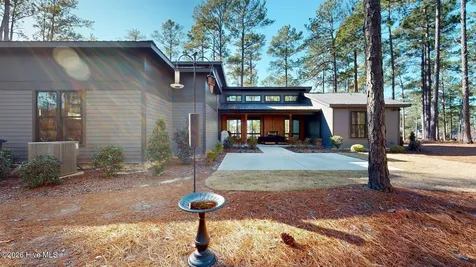 4 Woodward Place Pinehurst NC 28374