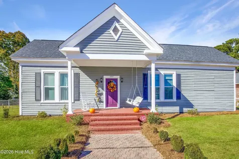 307 N Green Street Parkton NC 28371