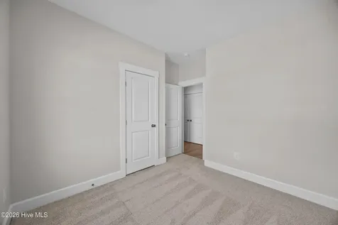 18 E Pioneer Way Hampstead NC 28443