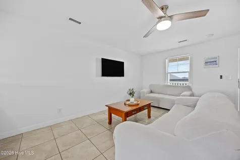 1505 N New River Drive Surf City NC 28445