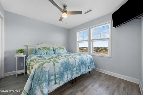 1505 N New River Drive Surf City NC 28445