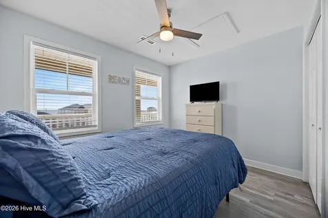 1505 N New River Drive Surf City NC 28445