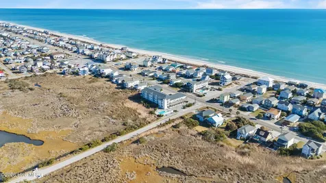 1505 N New River Drive Surf City NC 28445