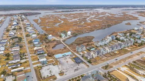 2107 N New River Drive Surf City NC 28445