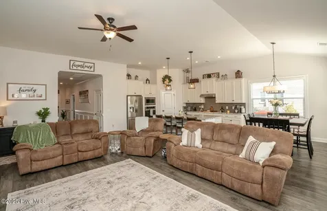 8945 Chesterfield Drive NW Calabash NC 28467