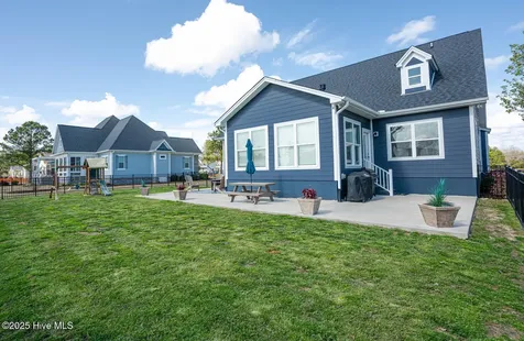 8945 Chesterfield Drive NW Calabash NC 28467