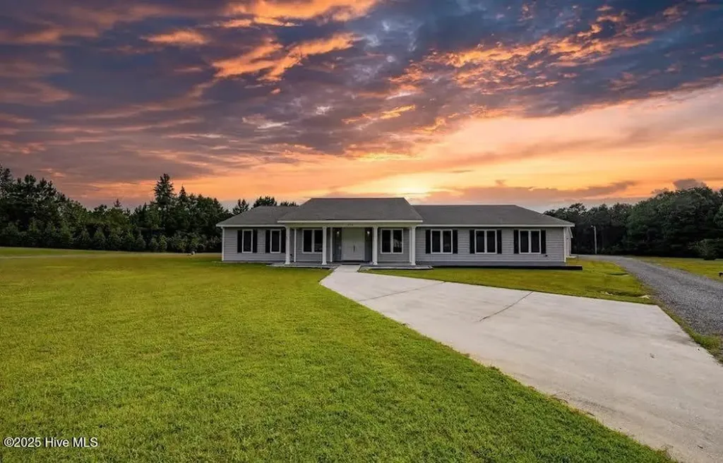 518 Edwards Road Jacksonville NC 28540