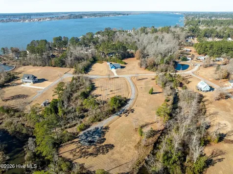 325 Winterberry Court Washington NC 27889