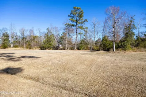 325 Winterberry Court Washington NC 27889