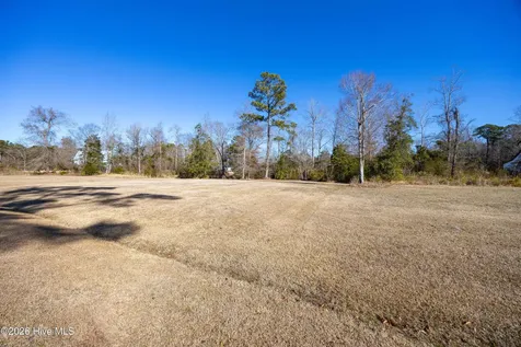 325 Winterberry Court Washington NC 27889