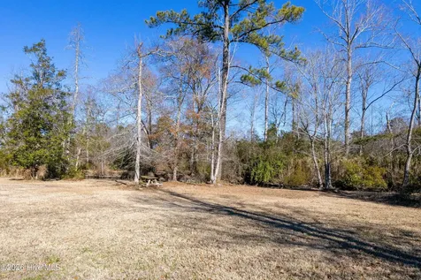 325 Winterberry Court Washington NC 27889