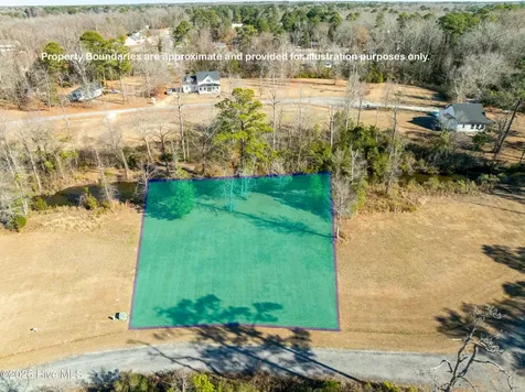 325 Winterberry Court Washington NC 27889