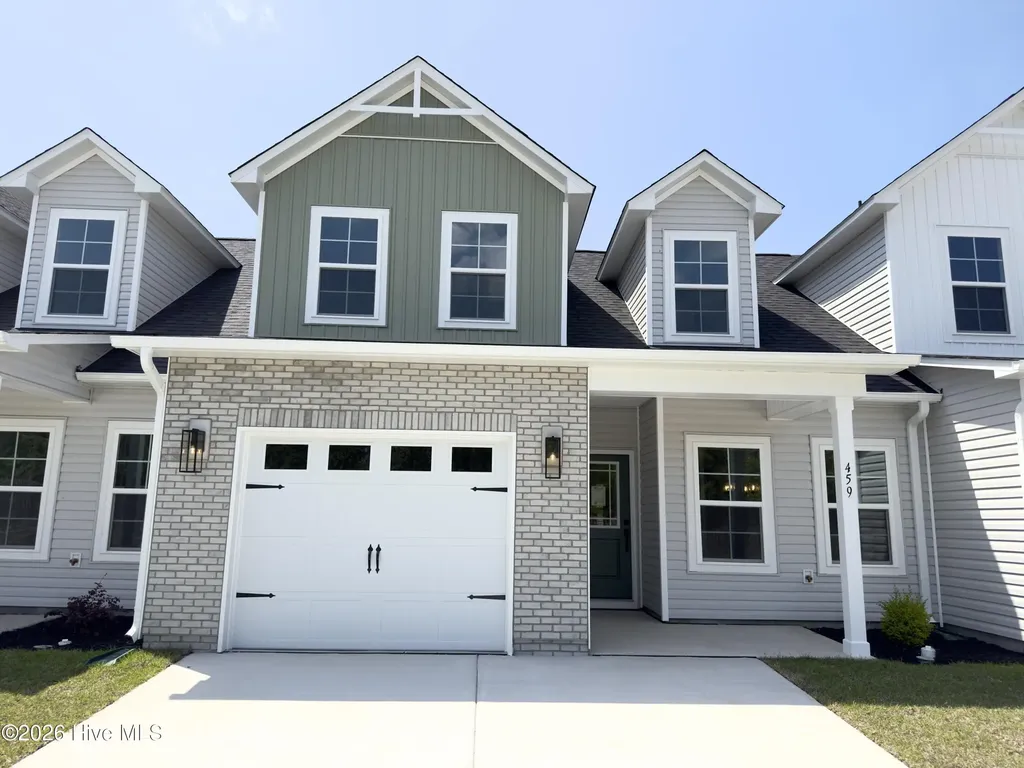 459 Timbercrest Circle SE Bolivia NC 28422