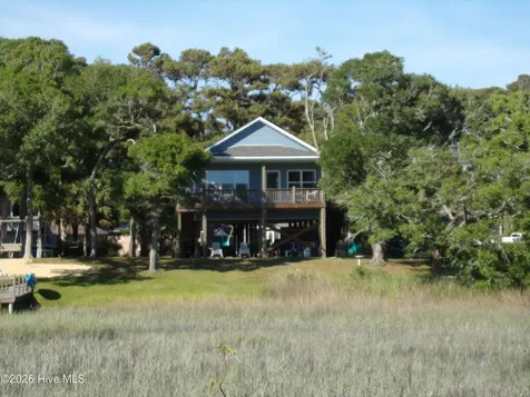 1919 Waterway Street SW Supply NC 28462