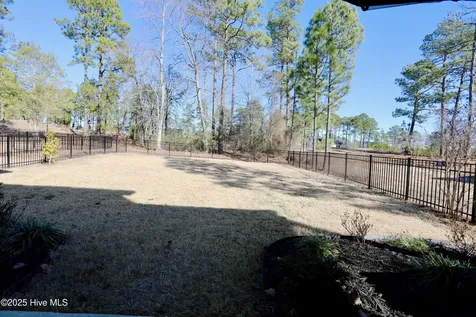 100 Falkirk Court Carthage NC 28327