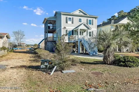 5106 E Yacht Drive Oak Island NC 28465
