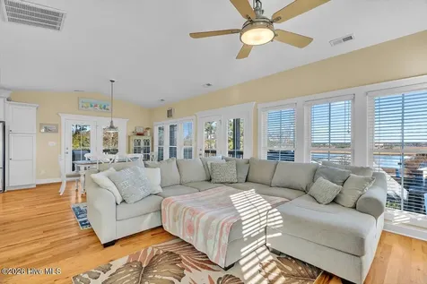 5106 E Yacht Drive Oak Island NC 28465