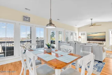 5106 E Yacht Drive Oak Island NC 28465