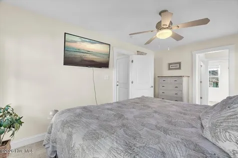 5106 E Yacht Drive Oak Island NC 28465