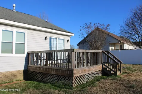 212 Sunridge Lane Pikeville NC 27863