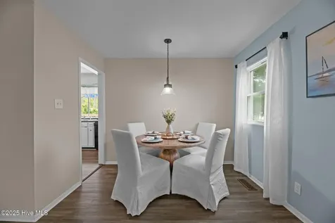 210 Glenburnie Drive New Bern NC 28560