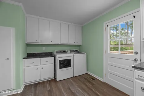 210 Glenburnie Drive New Bern NC 28560