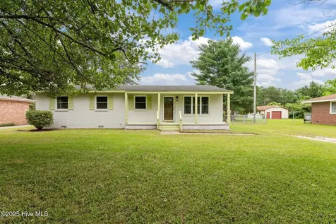 210 Glenburnie Drive New Bern NC 28560