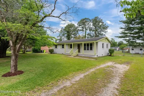 210 Glenburnie Drive New Bern NC 28560