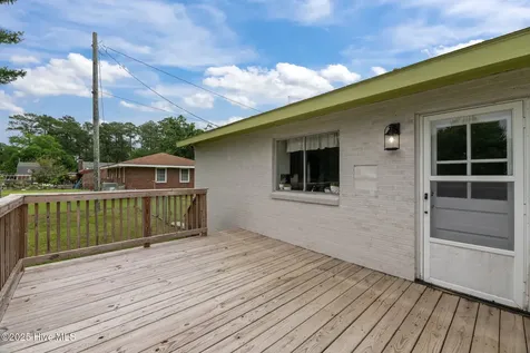 210 Glenburnie Drive New Bern NC 28560