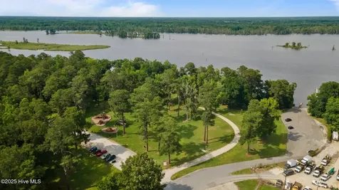 210 Glenburnie Drive New Bern NC 28560