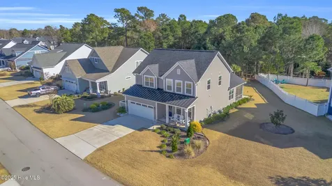 172 Everett Park Trail Holly Ridge NC 28445