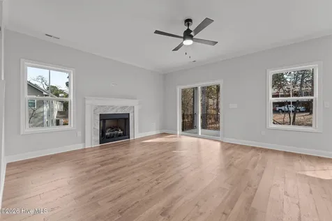 112 Callis Circle West End NC 27376
