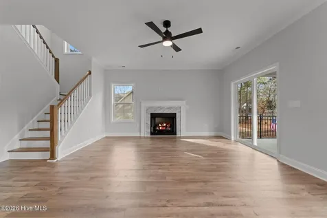 112 Callis Circle West End NC 27376