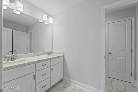 112 Callis Circle West End NC 27376