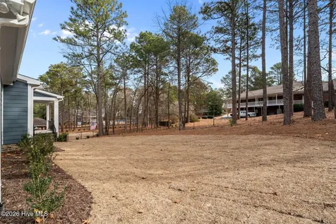 112 Callis Circle West End NC 27376
