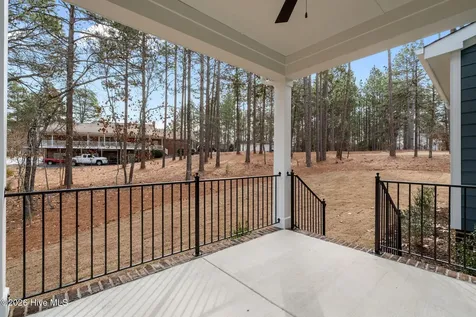 112 Callis Circle West End NC 27376