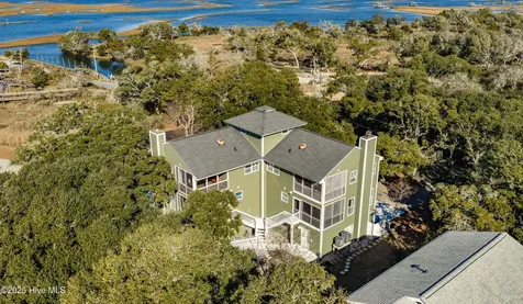 111 Cutlass Drive Surf City NC 28445